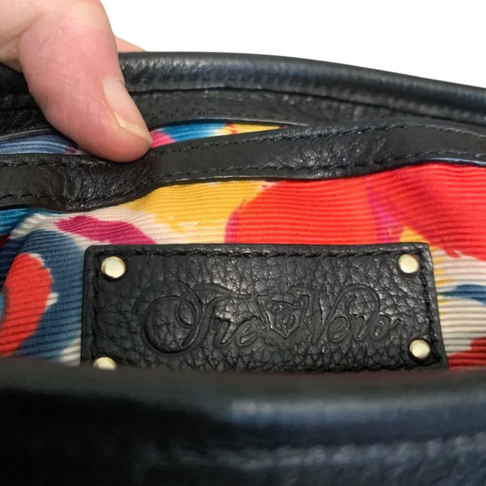 Tre Vero sophisticated leather